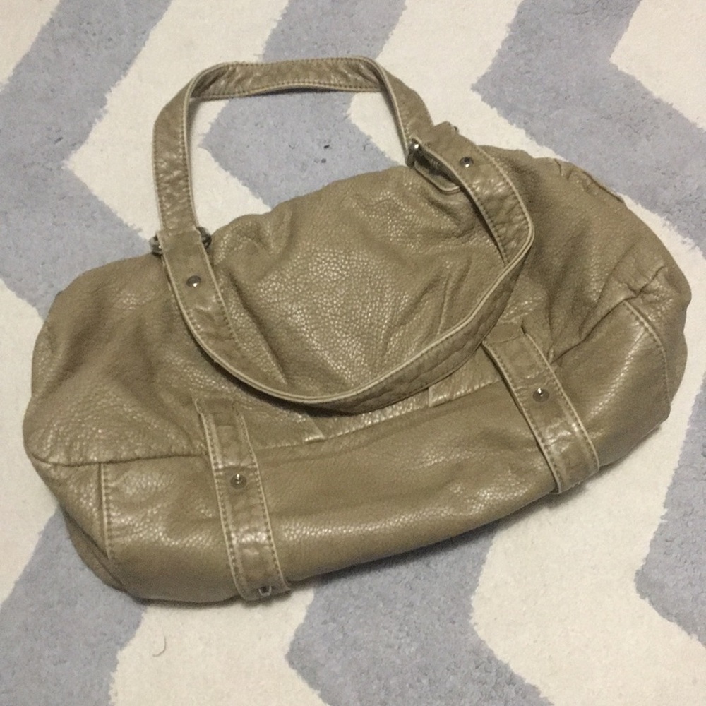 Guess Handbag - Picture 2 of 3